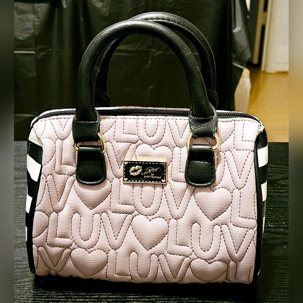 Betsey Johnson Girls Luv Pink and Black Small Handbag 8x6x4